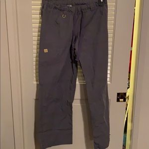 Wonder wink grey scrub pants